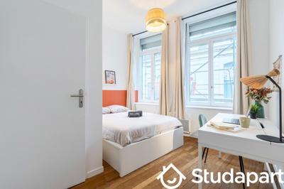 Chambre - 14 m² - 1 pièce