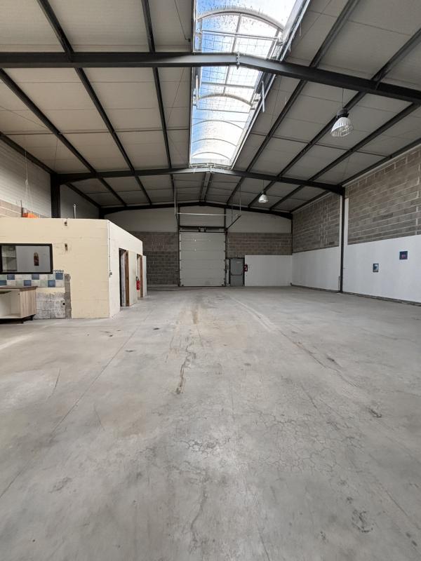 Local commercial - 540 m²