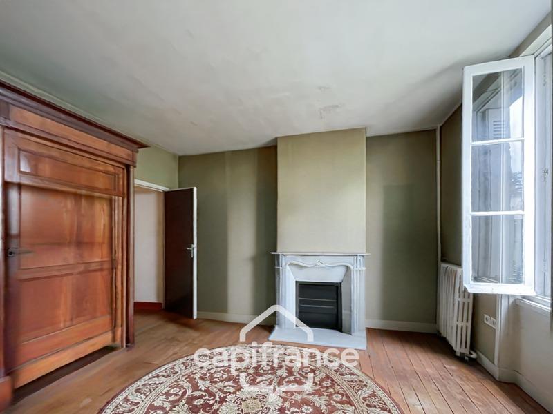 Maison - 205 m² - 8 pièces