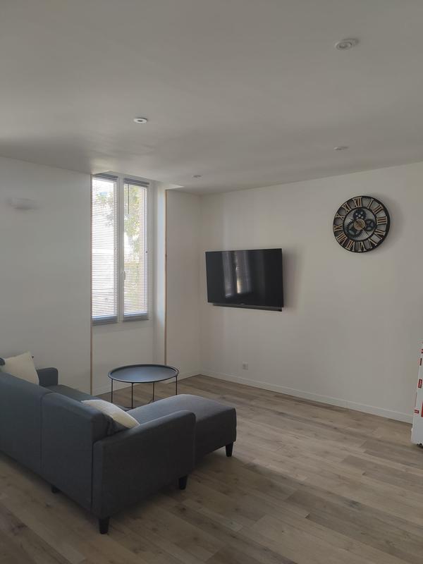 Appartement - 105 m² - 4 pièces