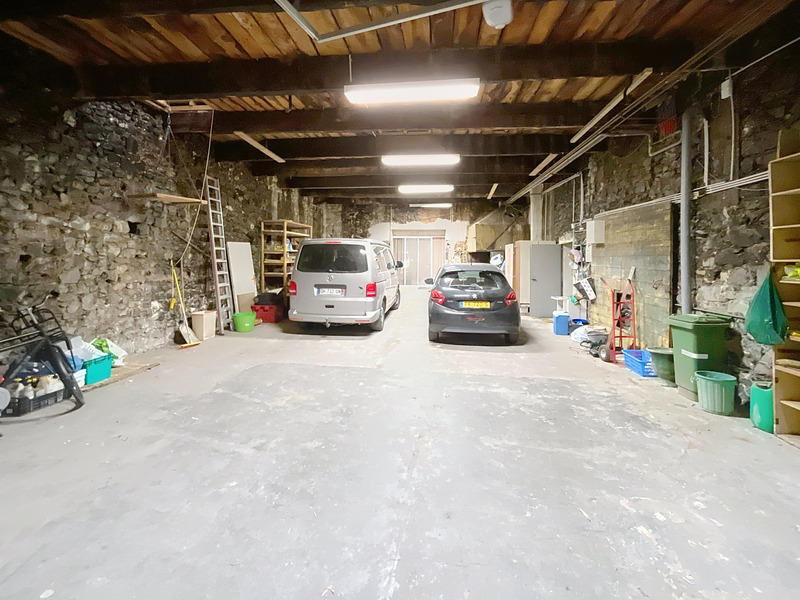 Maison bourgeoise - 350 m² - 8 pièces