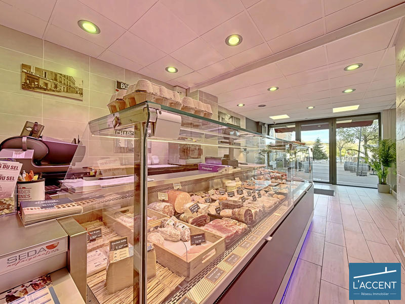 Fonds de commerce - 72 m²