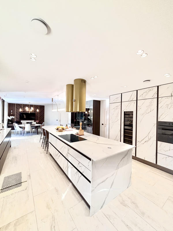 Villa - 530 m² - 10 pièces