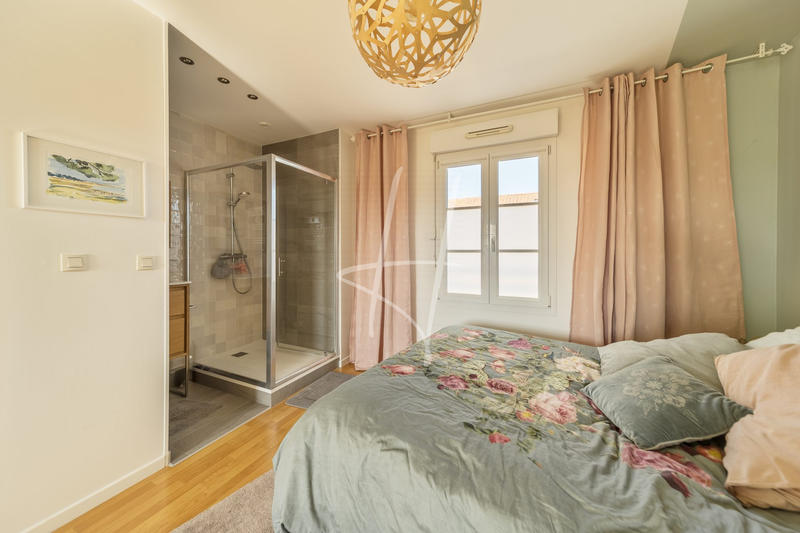 Maison - 96 m² - 5 pièces