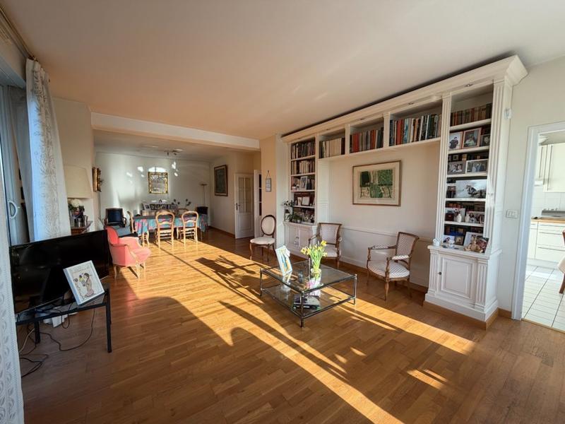 Appartement - 126 m² - 4 pièces