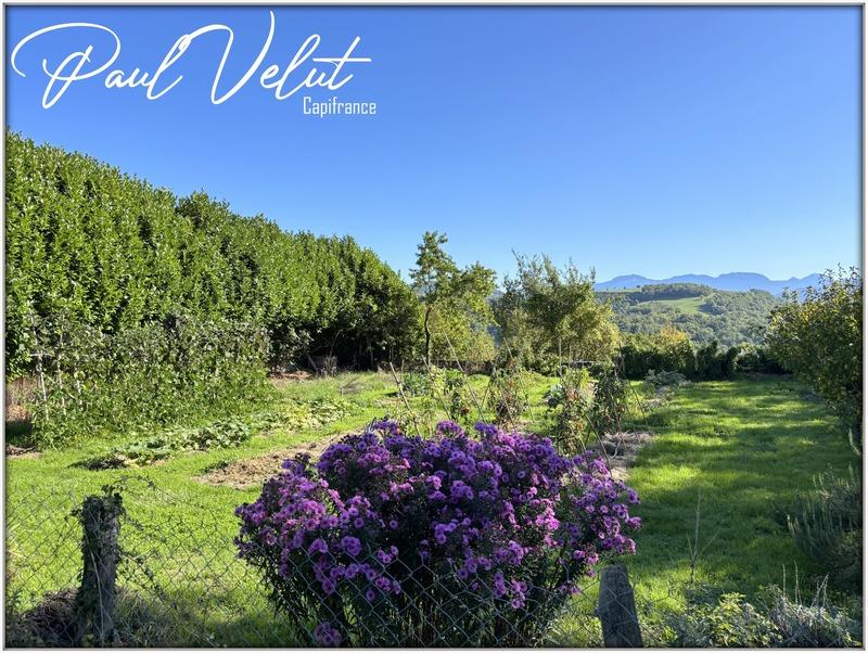 Maison - 200 m² - 7 pièces