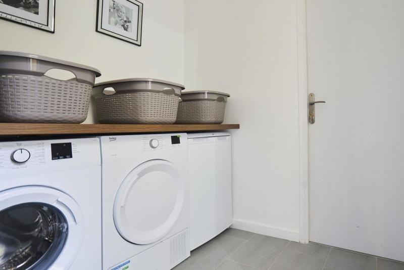 Maison - 111 m² - 6 pièces