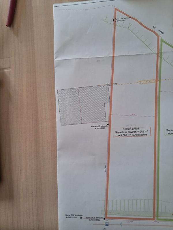Terrain - 989 m²
