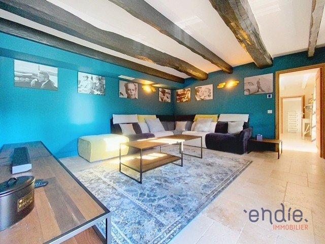Maison - 258 m² - 7 pièces