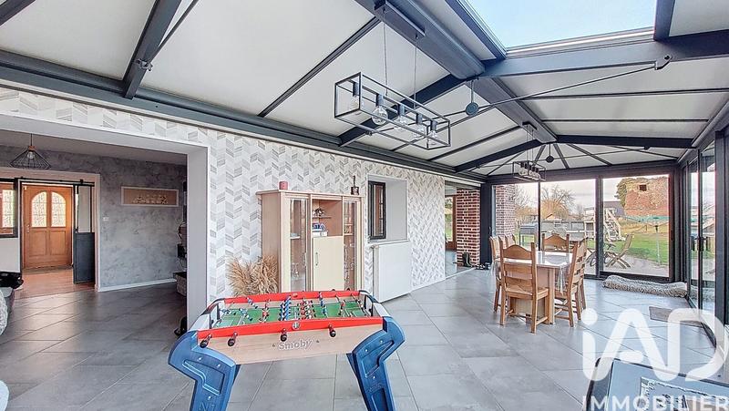 Maison - 196 m² - 7 pièces