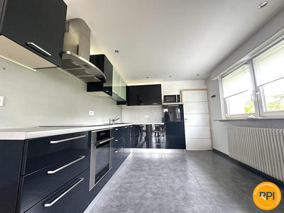 Maison - 141 m² - 4 pièces