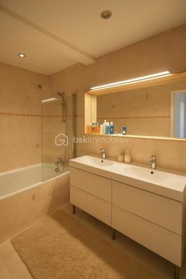 Duplex - 119 m² - 5 pièces