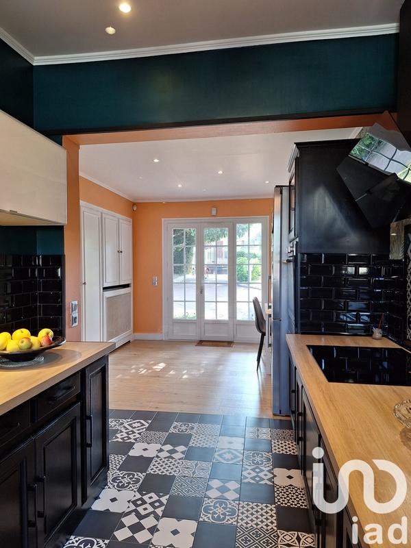 Maison - 148 m² - 7 pièces