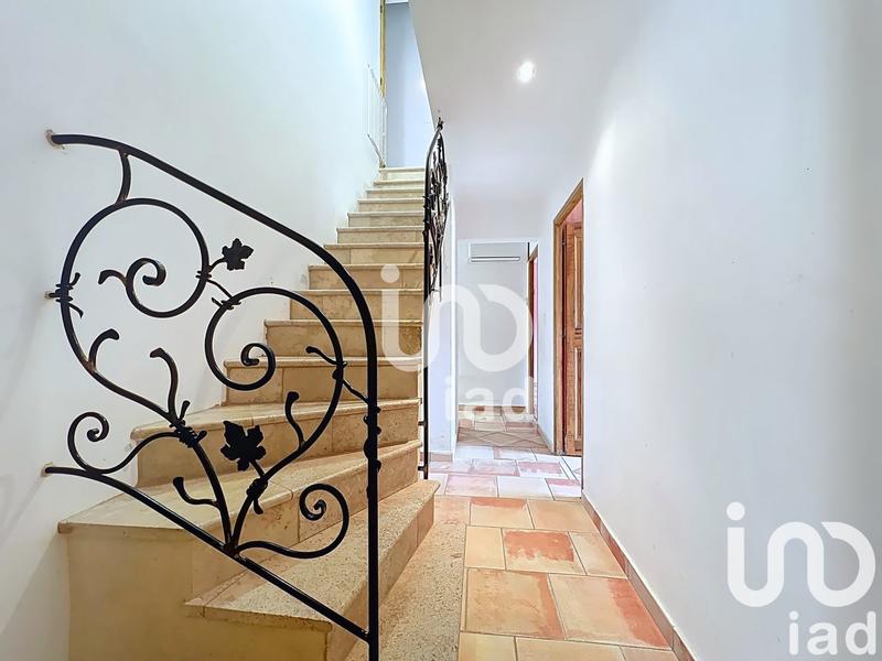 Maison - 210 m² - 7 pièces