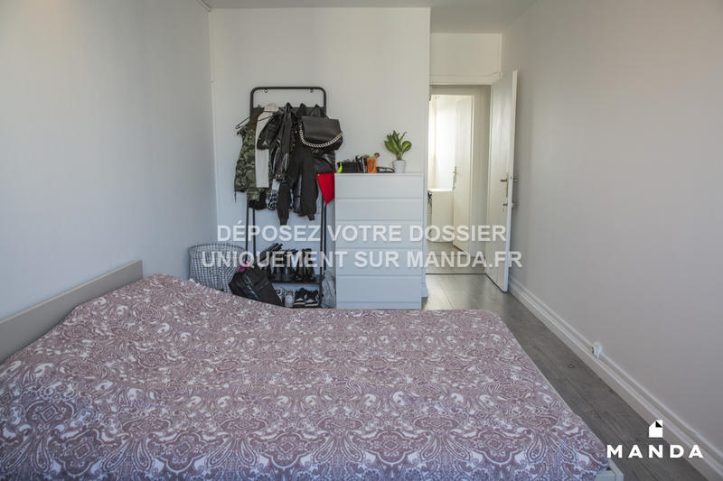 Chambre - 9 m² - 4 pièces