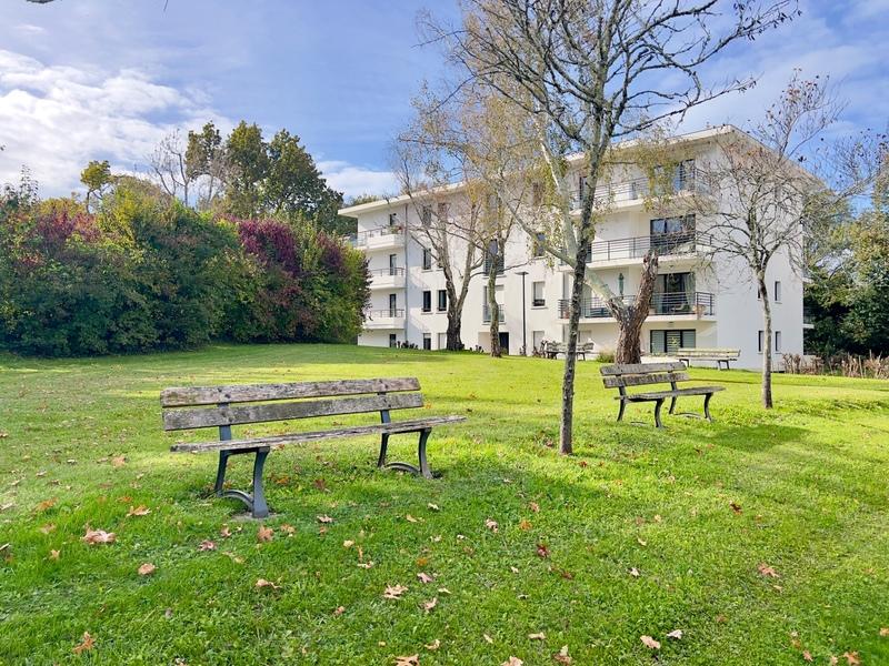 Appartement - 104 m² - 5 pièces