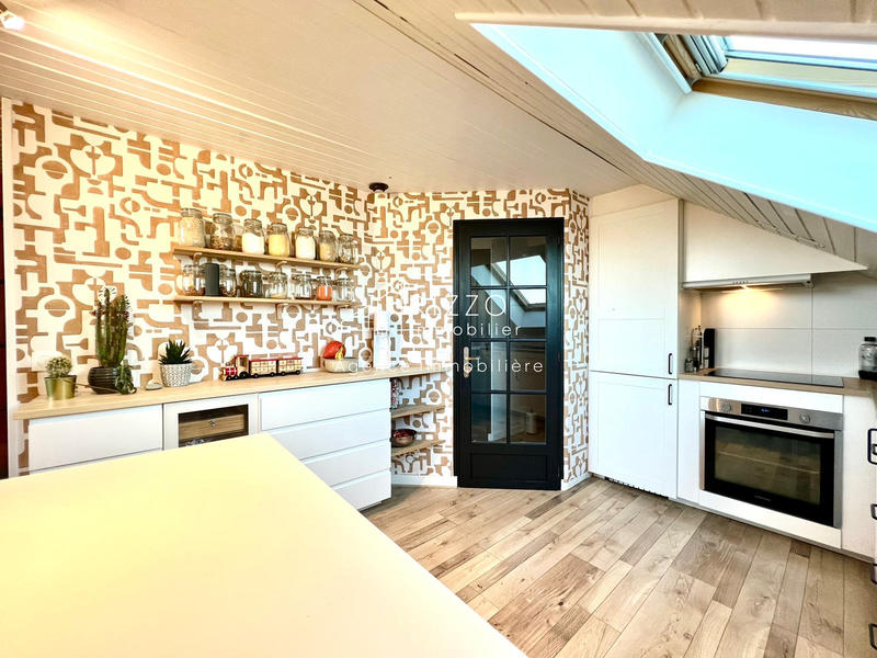 Appartement - 70 m² - 4 pièces