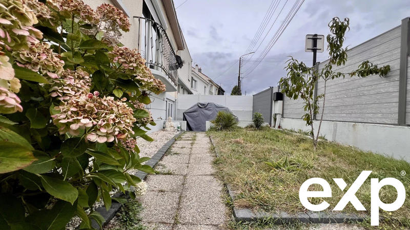 Maison - 137 m² - 6 pièces