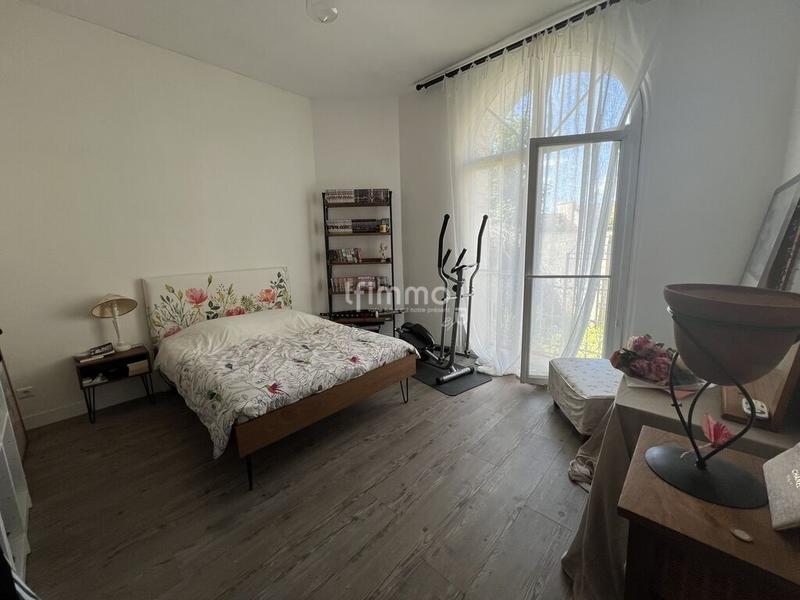 Appartement - 92 m² - 3 pièces