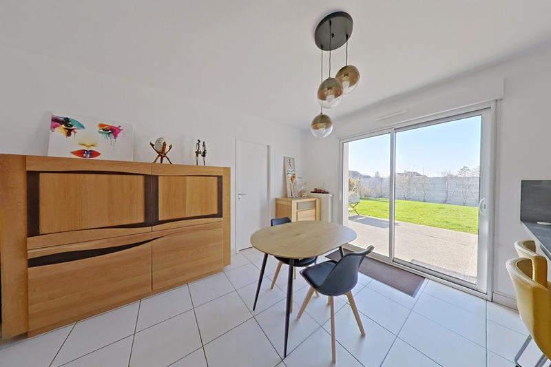 Maison - 98 m² - 5 pièces