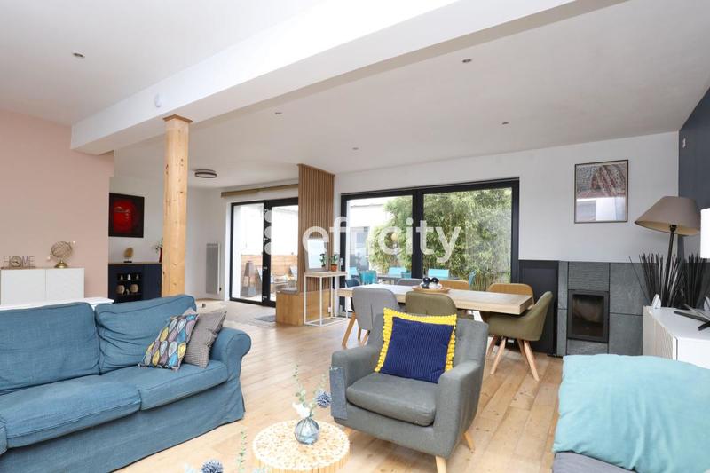 Appartement - 132 m² - 4 pièces