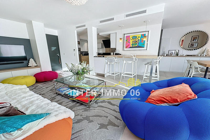 Villa - 104 m² - 4 pièces