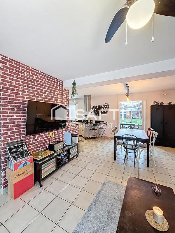 Maison - 96 m² - 6 pièces