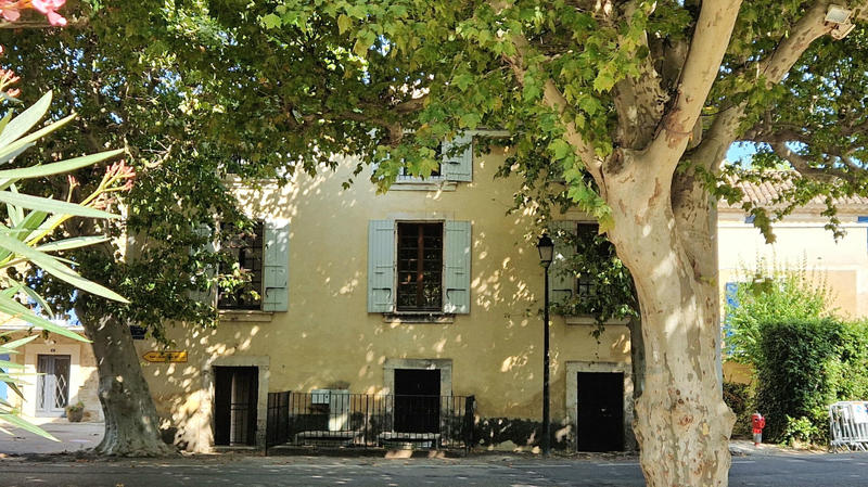 Immeuble - 210 m² - 7 pièces