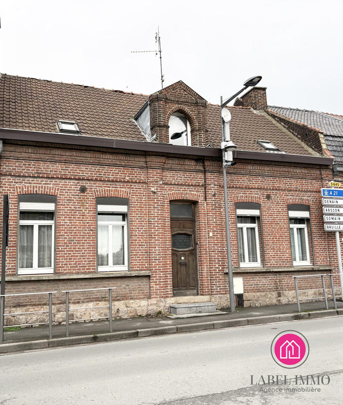 Maison - 171 m² - 8 pièces