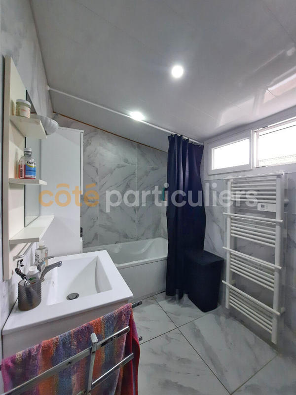 Maison - 97 m² - 5 pièces