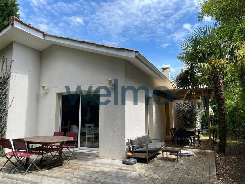 Maison - 121 m² - 5 pièces