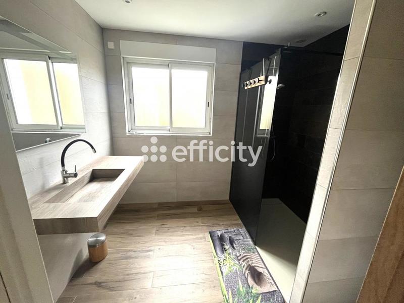 Maison - 135 m² - 5 pièces