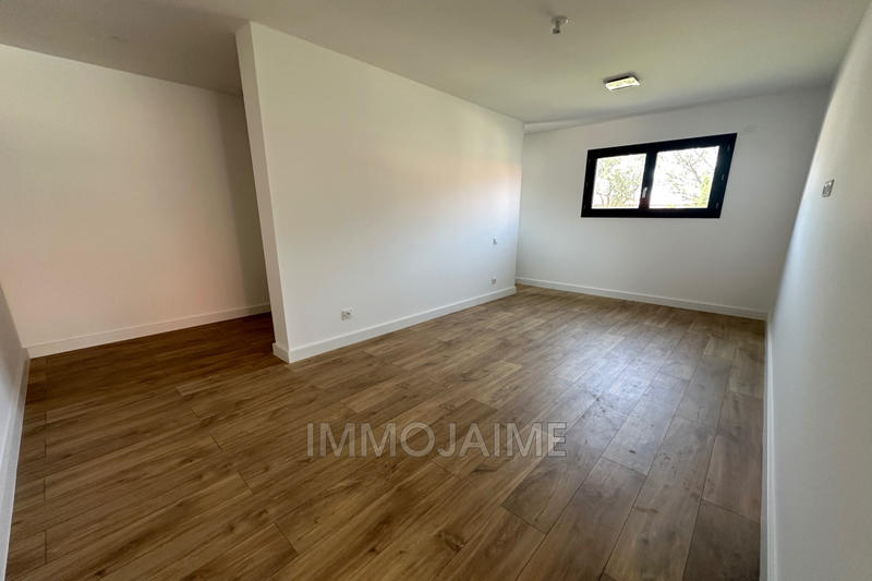 Villa - 111 m² - 4 pièces