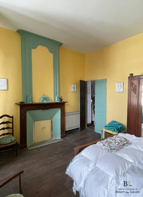 Maison ancienne - 343 m² - 10 pièces