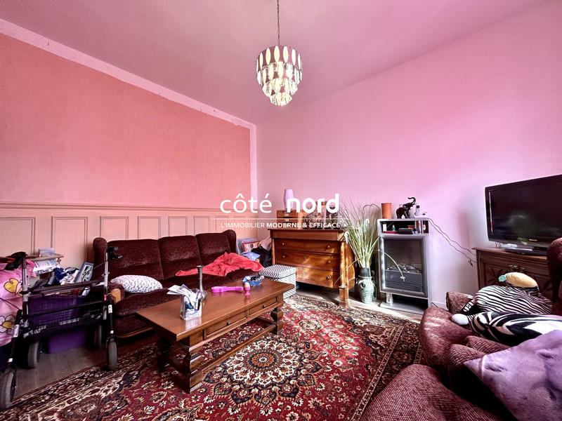 Maison - 200 m² - 9 pièces