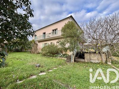 Maison - 190 m² - 6 pièces