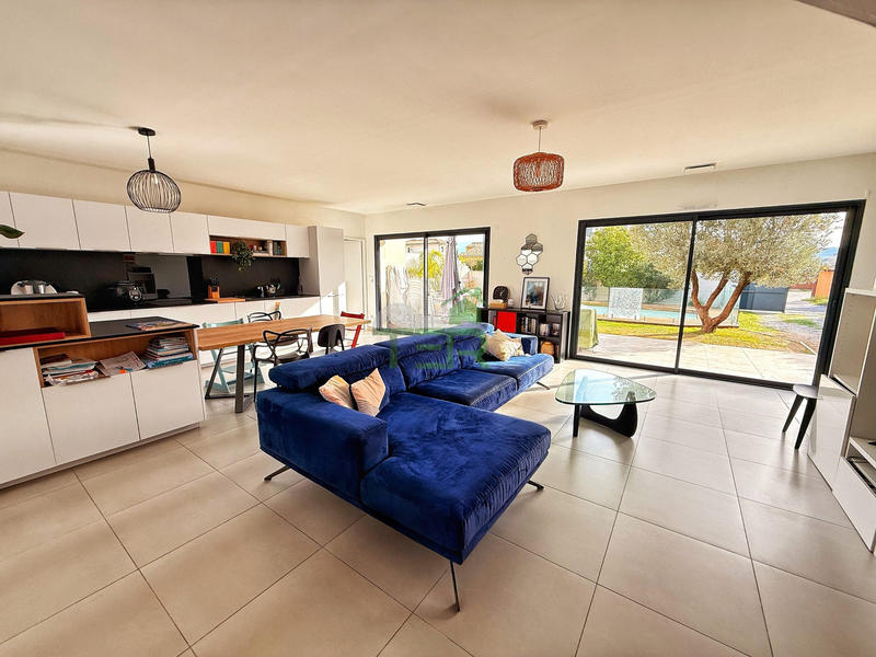 Villa - 146 m² - 5 pièces