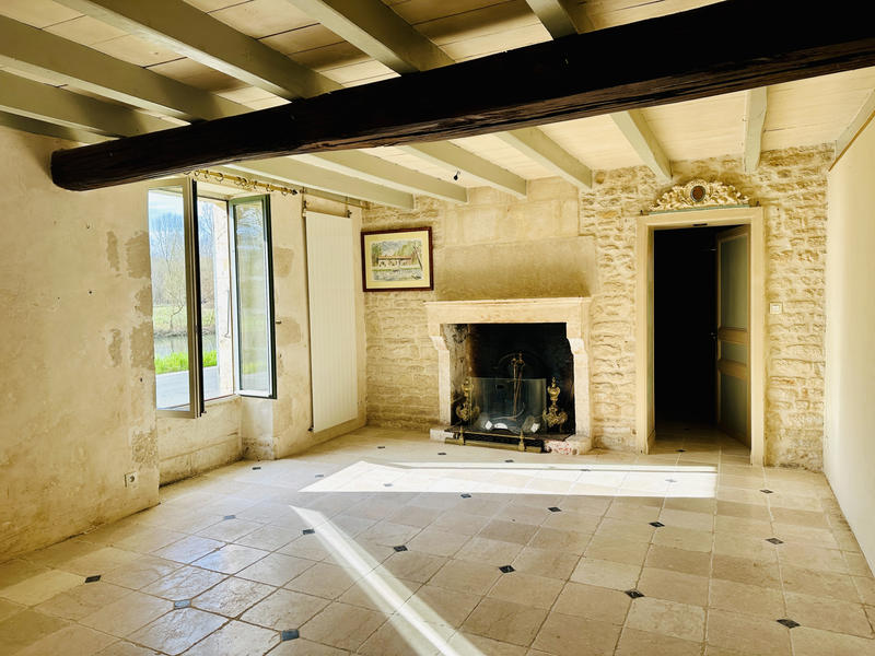 Maison - 197 m² - 8 pièces