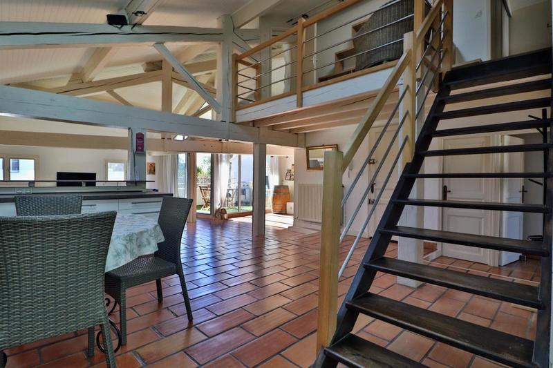 Appartement - 154 m² - 5 pièces