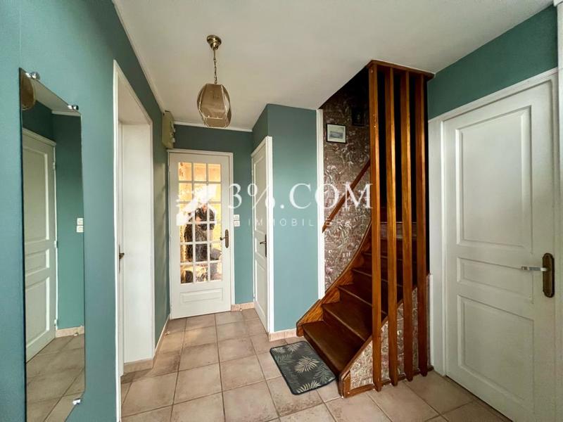 Maison - 95 m² - 4 pièces