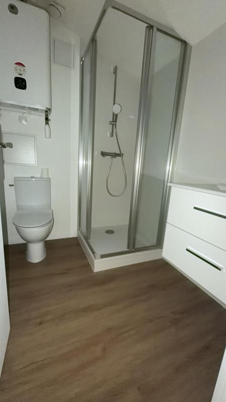 Studio - 14 m² - 1 pièce