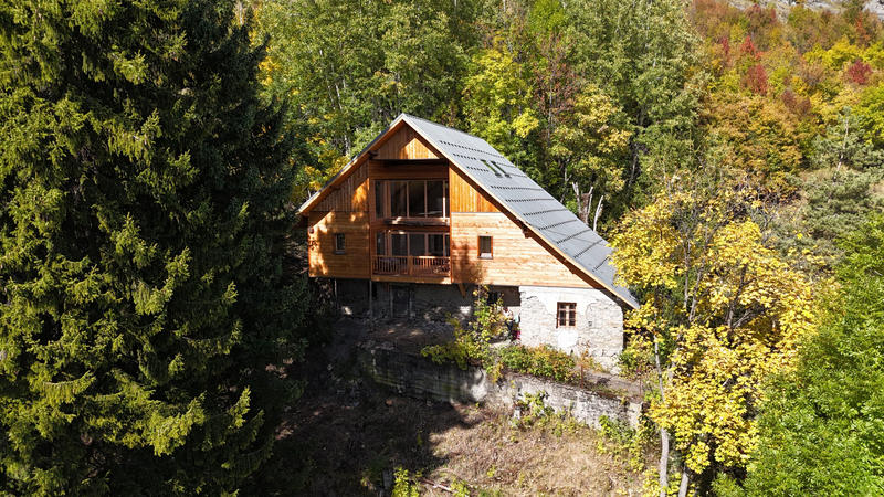 Châlet - 187 m² - 6 pièces