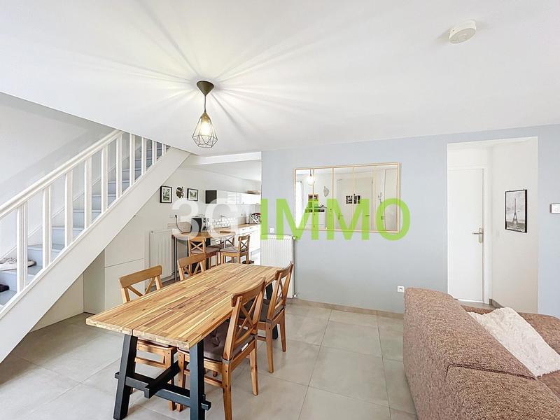 Maison - 80 m² - 5 pièces