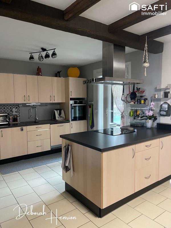 Maison - 145 m² - 5 pièces