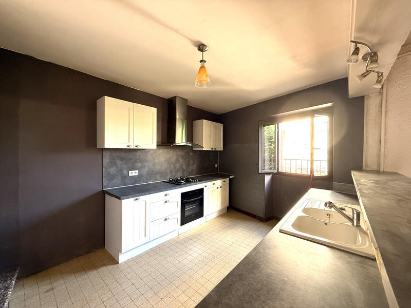 Maison - 96 m² - 4 pièces