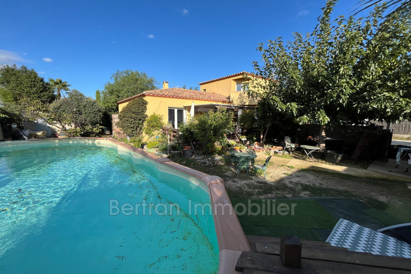 Villa - 141 m² - 4 pièces