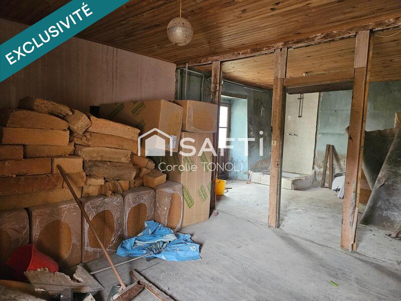 Maison - 85 m² - 4 pièces