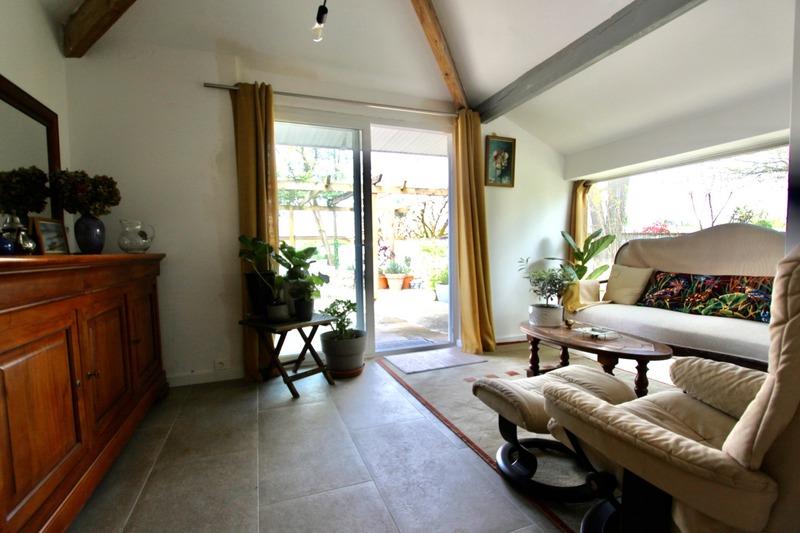 Maison - 175 m² - 9 pièces