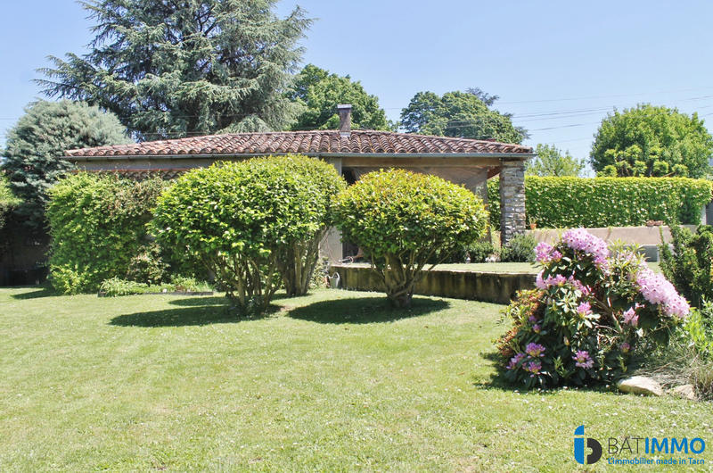 Maison - 265 m² - 7 pièces