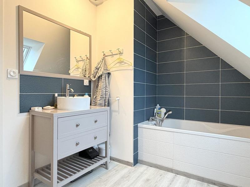 Maison - 123 m² - 6 pièces